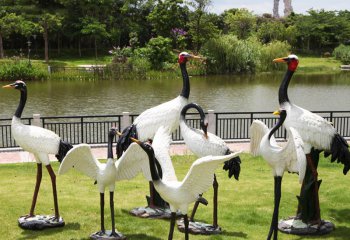 仙鶴雕塑-公園創(chuàng)意玻璃鋼大型仿真多只鶴雕塑