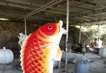 鯉魚(yú)雕塑-公園擺放的玻璃鋼卡通鯉魚(yú)雕塑