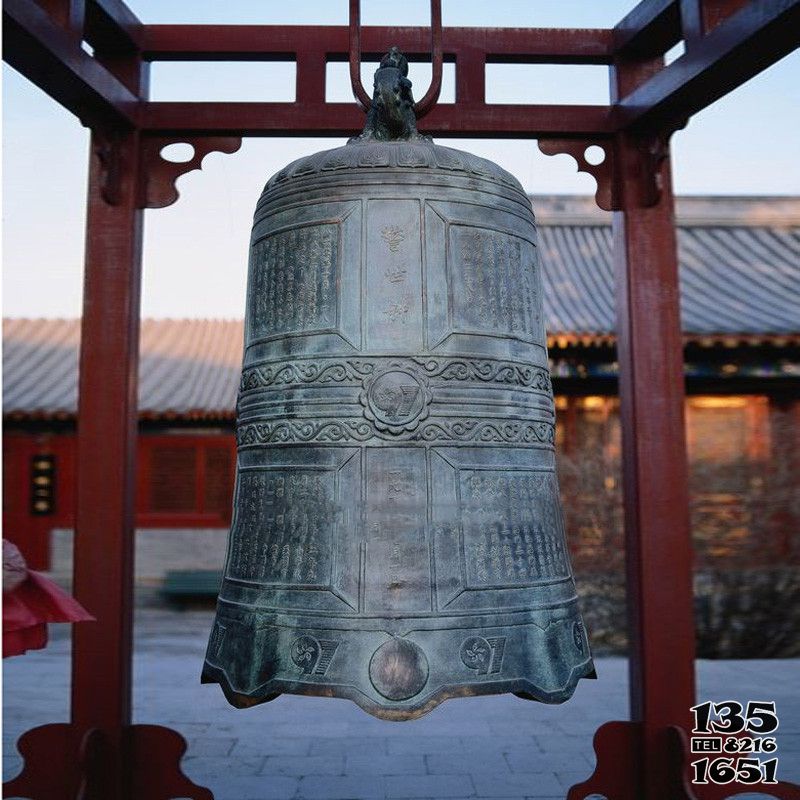 銅鐘雕塑-鎮(zhèn)宅辟邪銅鐘寺廟敲鐘純銅仿古鐘擺件高清圖片