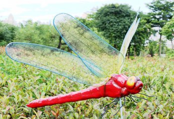 蜻蜓雕塑-花園廣場(chǎng)紅色玻璃鋼蜻蜓雕塑