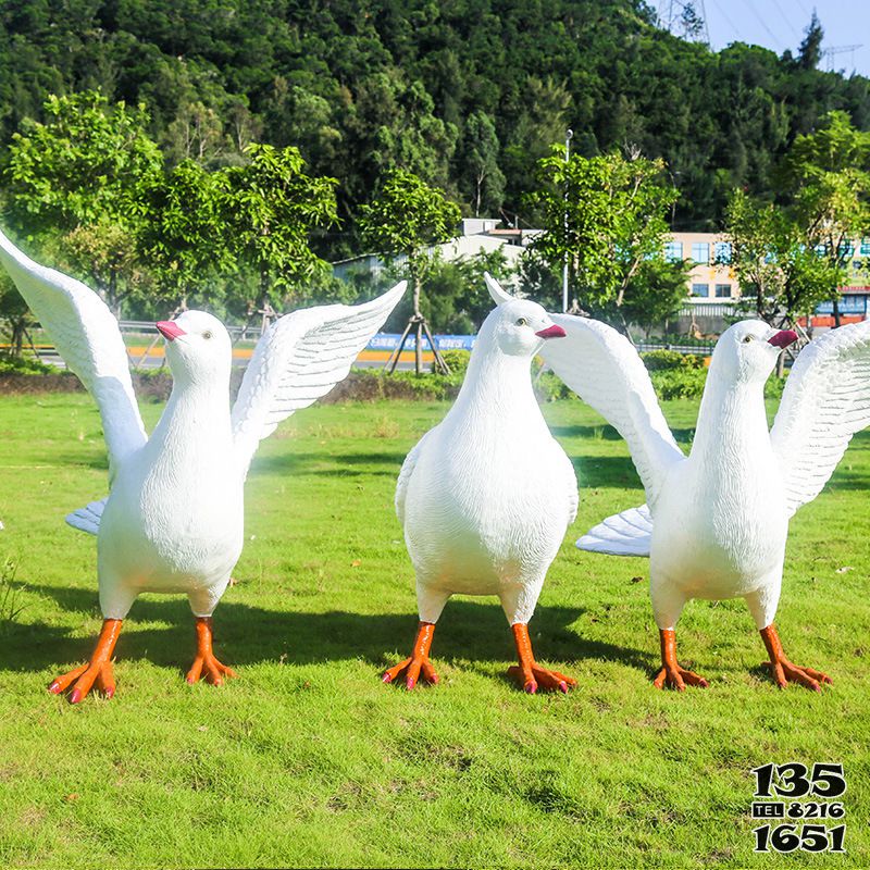 鴿子雕塑-戶外大型仿真動(dòng)物園林景觀裝飾擺件高清圖片