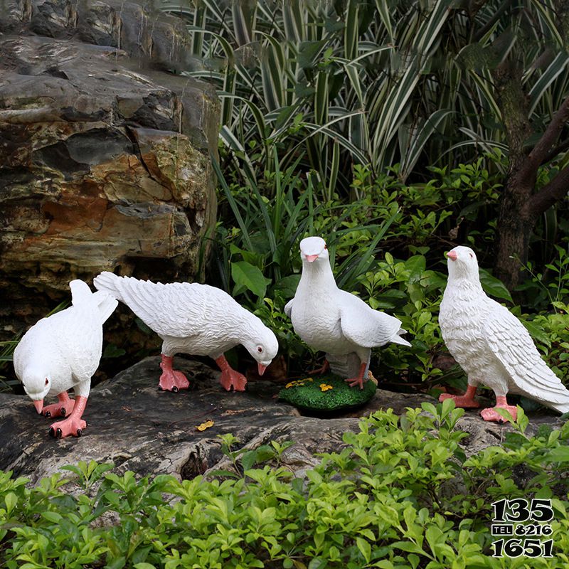 鴿子雕塑-公園戶外池塘邊仿真動物玻璃鋼材質鴿子雕塑