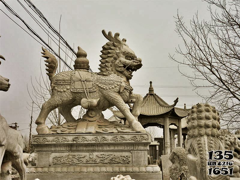 貔貅雕塑-石雕庭院廣場大型戶外動物景觀神獸貔貅雕塑