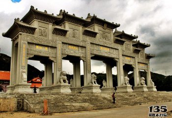 牌坊雕塑-寺院景區(qū)復式斗拱五門石雕牌樓坊