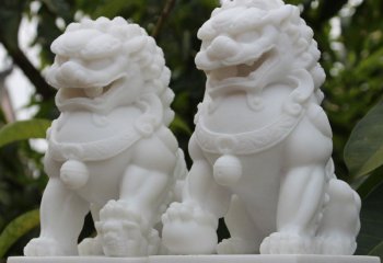 獅子雕塑-戶外廣場(chǎng)創(chuàng)意石雕漢白玉獅子雕塑