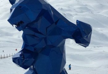 熊貓雕塑-公園商場滑雪場擺放藍(lán)色幾何創(chuàng)意玻璃鋼熊貓雕塑