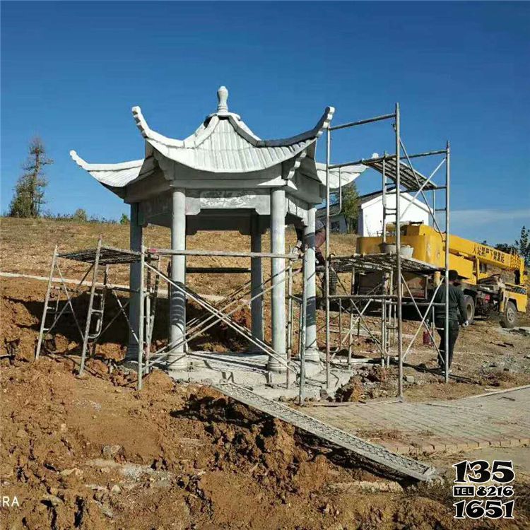 涼亭雕塑-公園戶(hù)外草坪擺放漢白玉仿古建筑涼亭高清圖片