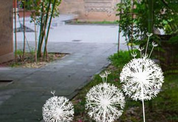 以不銹鋼為元素的鏤空塔，讓城市更加美觀