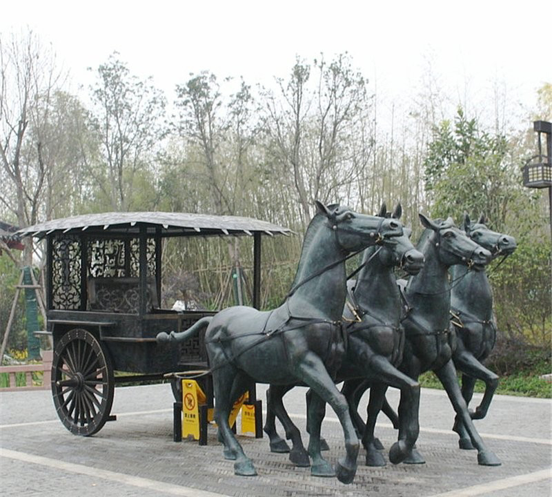 青銅古代馬車(chē)雕塑-青銅古代馬車(chē)雕塑 園林景觀銅雕高清圖片